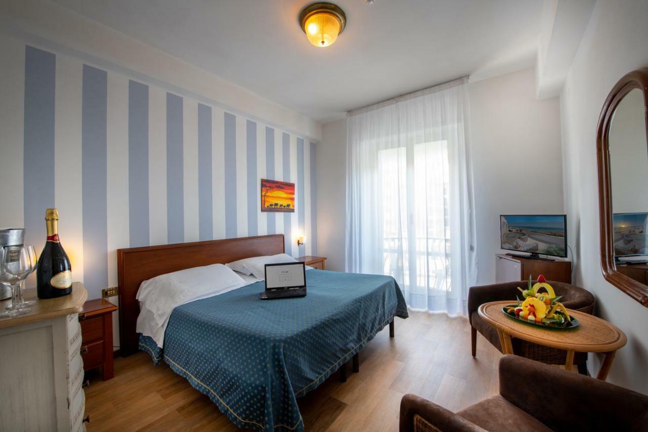 Grand Hotel Excelsior San Benedetto del Tronto Exteriör bild