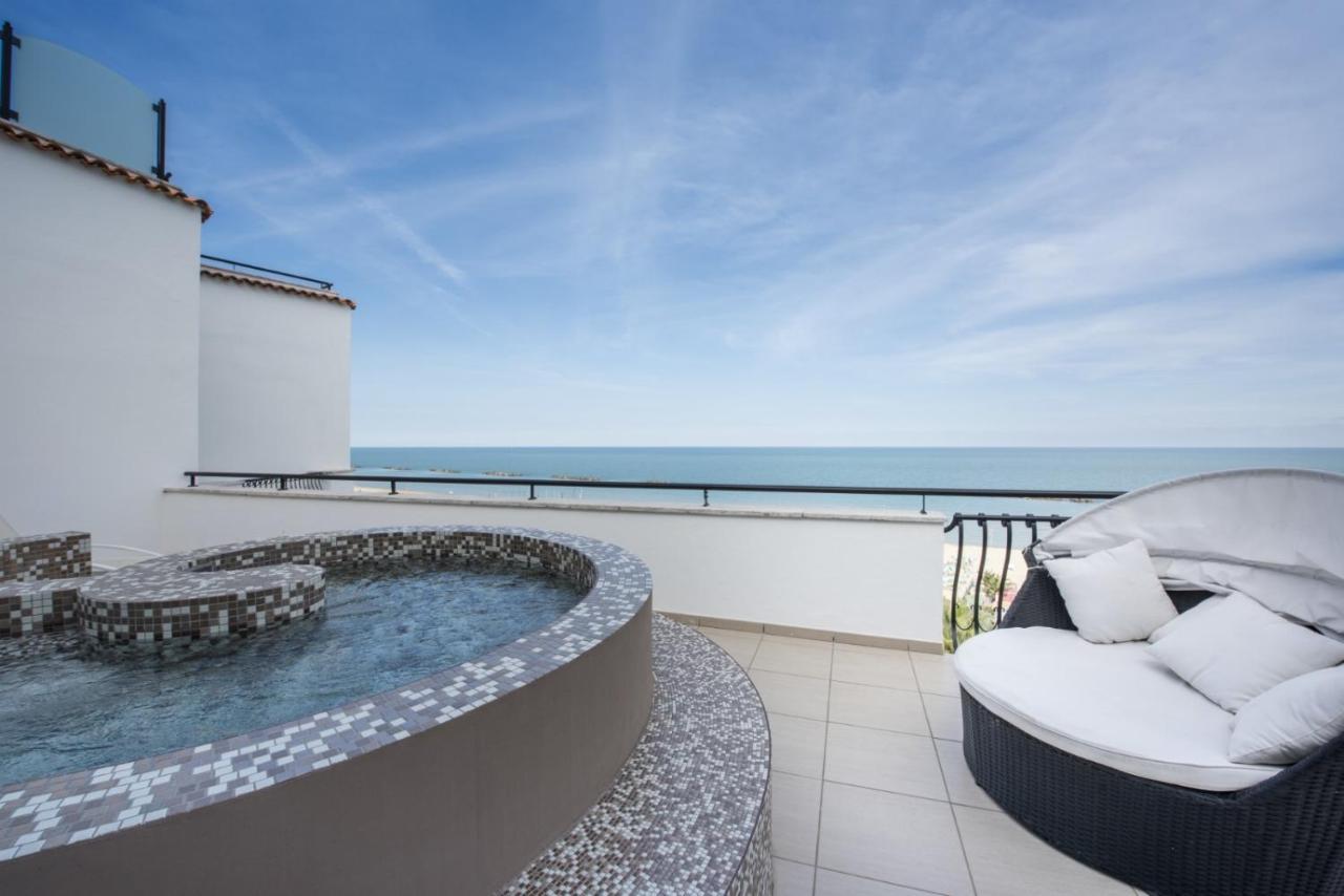 Grand Hotel Excelsior San Benedetto del Tronto Exteriör bild